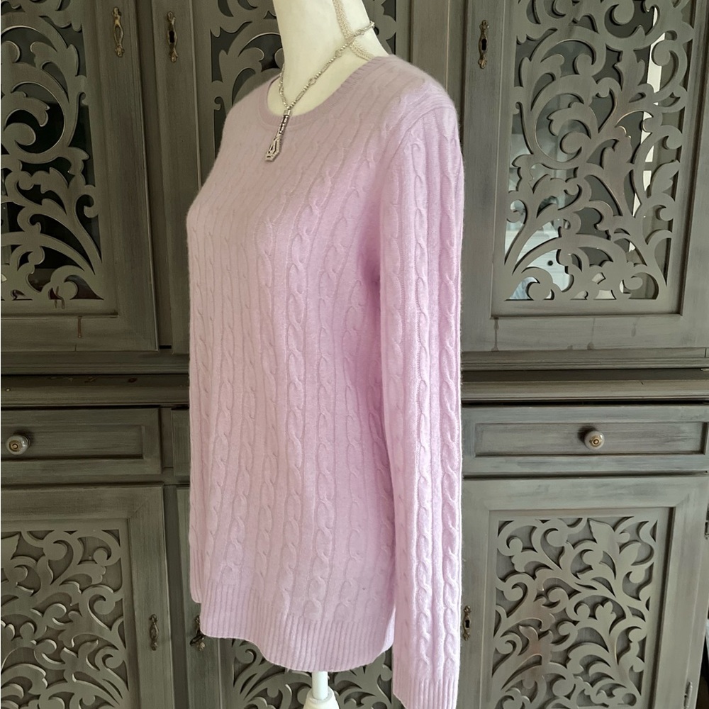 White + Warren 100% cashmere lavender sweater